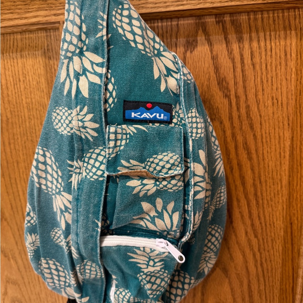 Kavu Teal Pineapple Pattern Rope Sling
